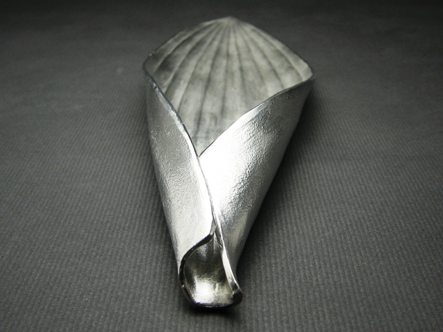 錫製和食器【笹巻長皿】作家「小泉均」