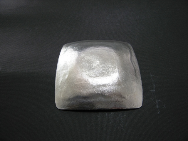 錫製和食器【潮待紋角小皿】作家「小泉均」